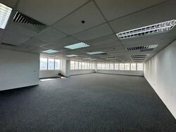 Toh Guan Road (D22), Warehouse #617114761